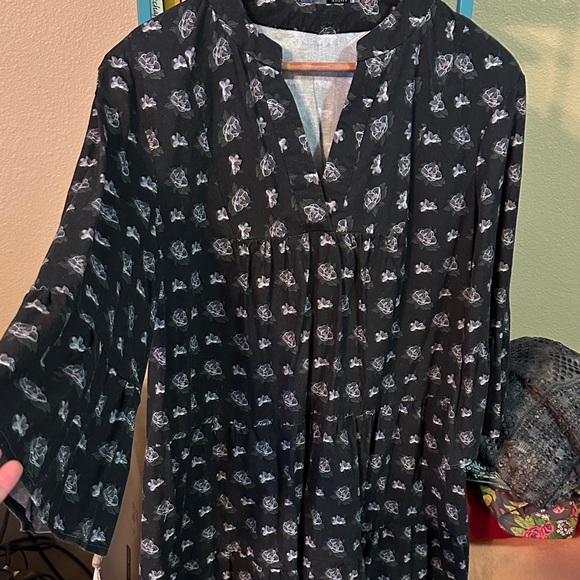 handmade Dresses & Skirts - Cotton Black with Chalk Magnolias Floral Women's Tiered Short Dress